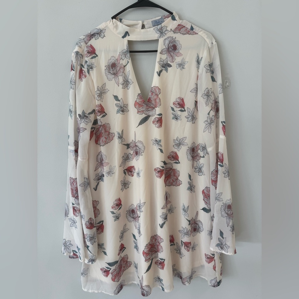 South Moon under Cream Tunic with Pink and Gray Floral Print Dress